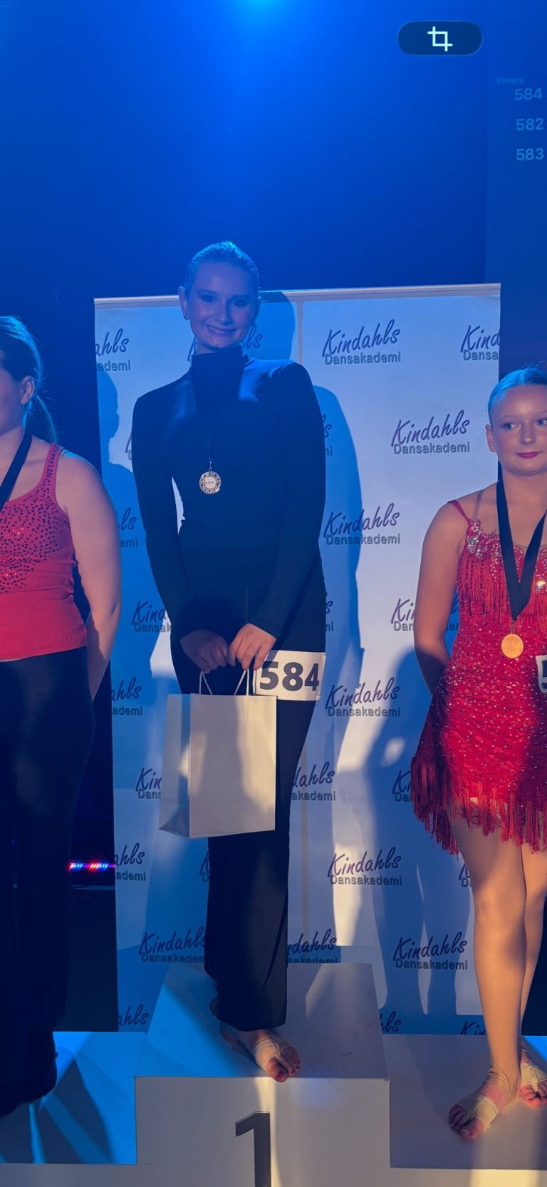 8c139901-488b-4385-86b7-c9fbdf228817